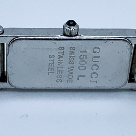 Gucci 1500L Silver and Black Rectangular Bangle Watch - Picture 4 of 8